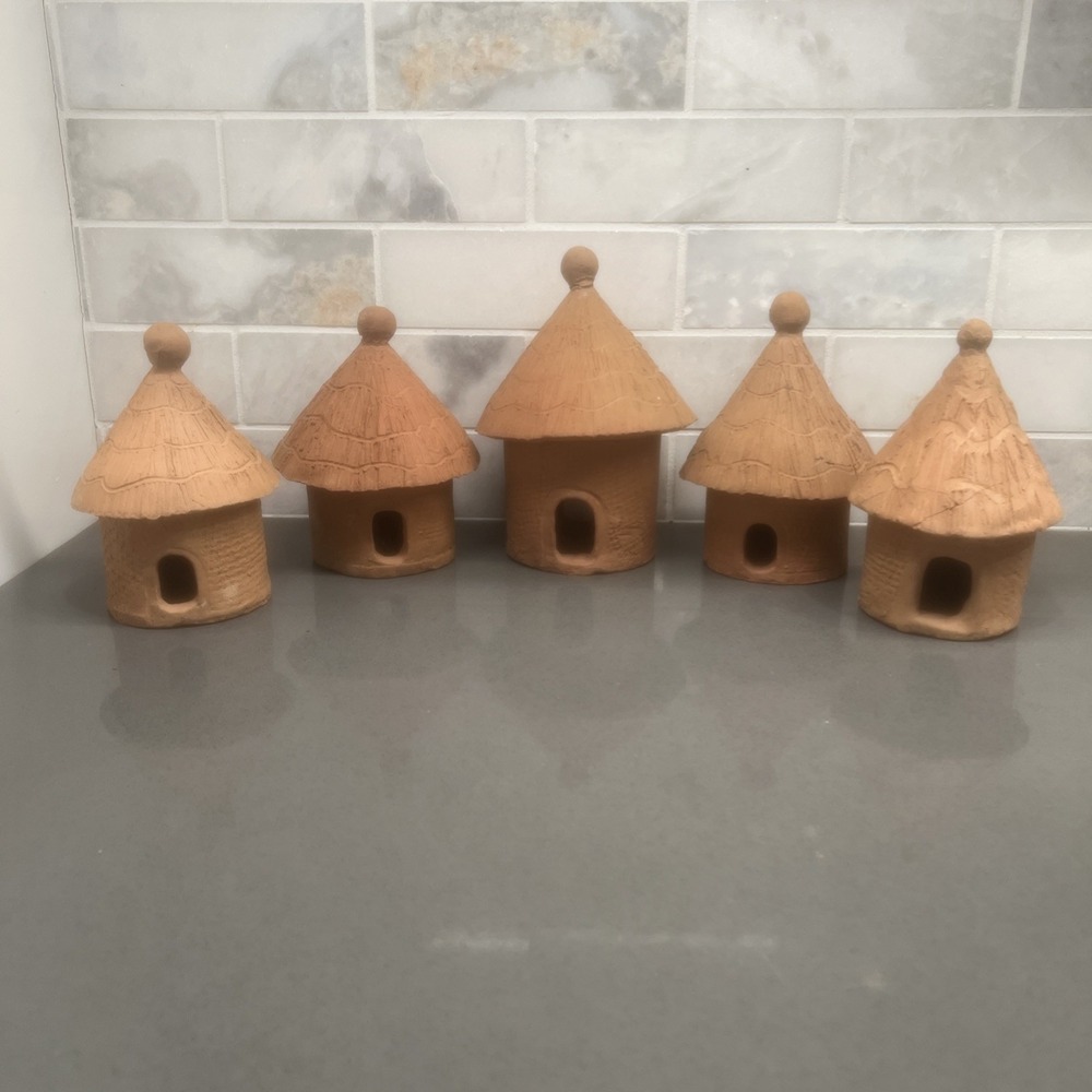 5-Handmade Terracotta Huts Unique And Rare
